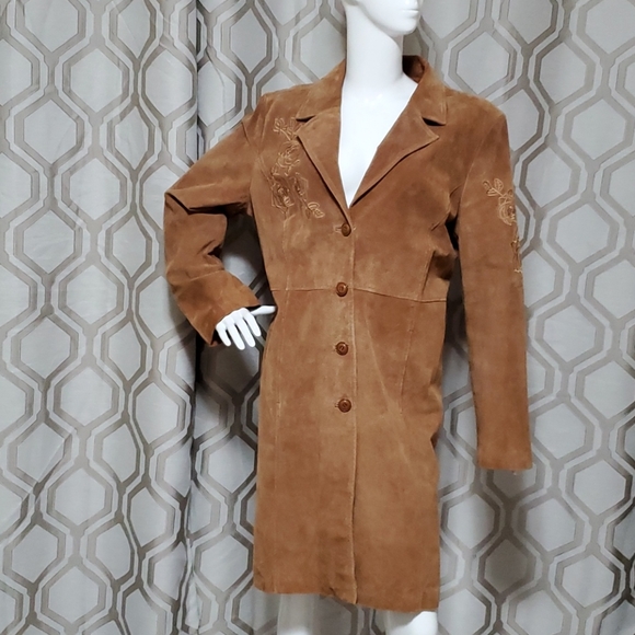 Tan suede over coat with rose 🌹embroidery - Picture 1 of 8